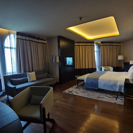 Primus Hotel Wuhan Hannan Kültér fotó